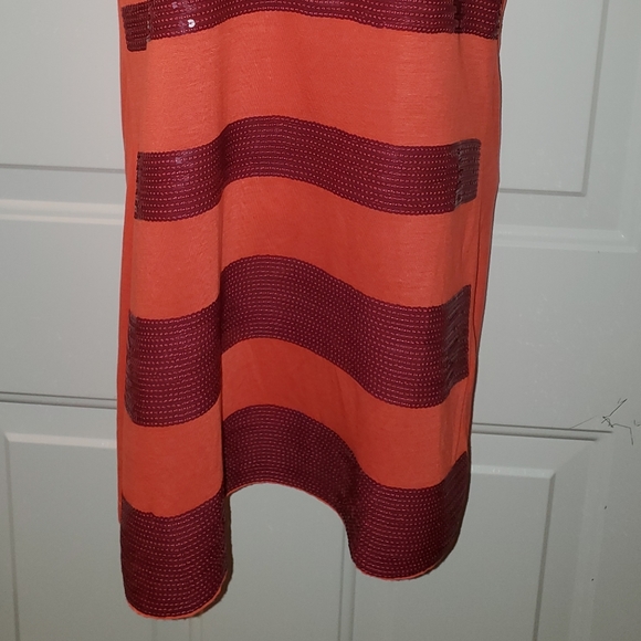 Sequence embellished tank top - Picture 2 of 5